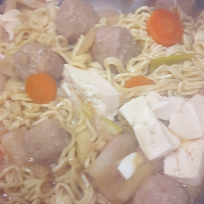 袋麺アレンジ 味噌鍋風煮込みラーメン レシピ 作り方 By Acchan66 楽天レシピ 袋麺アレンジ 味噌鍋風煮込みラーメン レシピ 作り方 By Acchan66 楽天レシピ